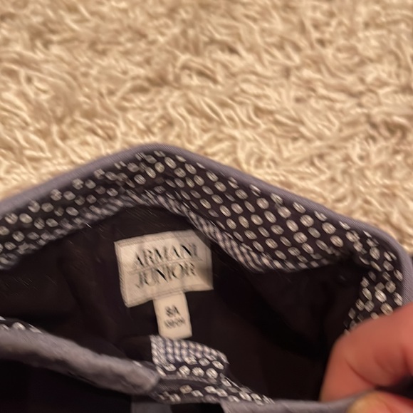 Junior Armani top for boys, size 8 - Picture 2 of 3